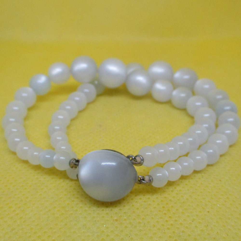 Vintage RICHELIEU MOONGLOW Bracelet Light Blue Moonglow Richelieu Double Strand
